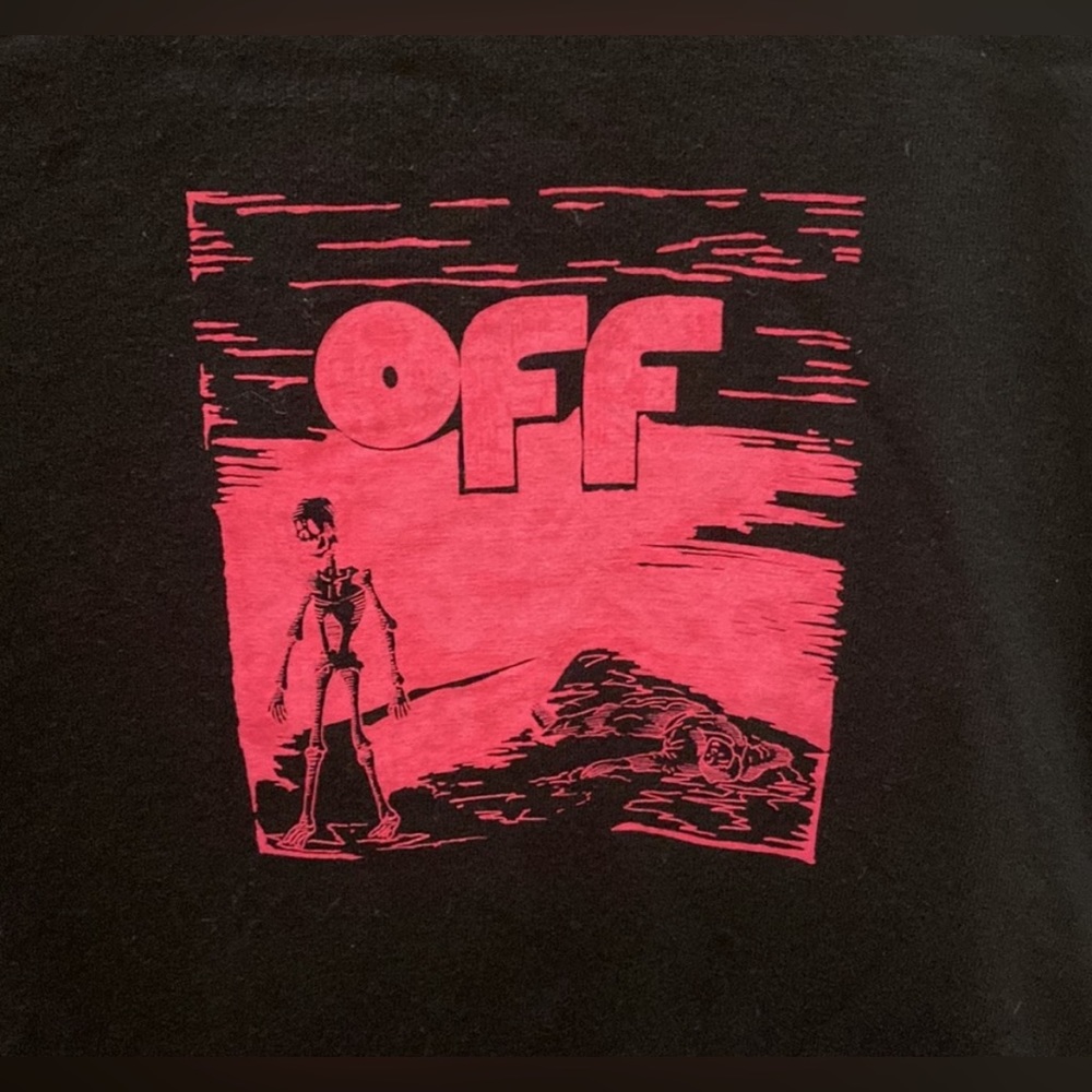 Brand new only worn once Off white shirt. Fits more like a large than medium.